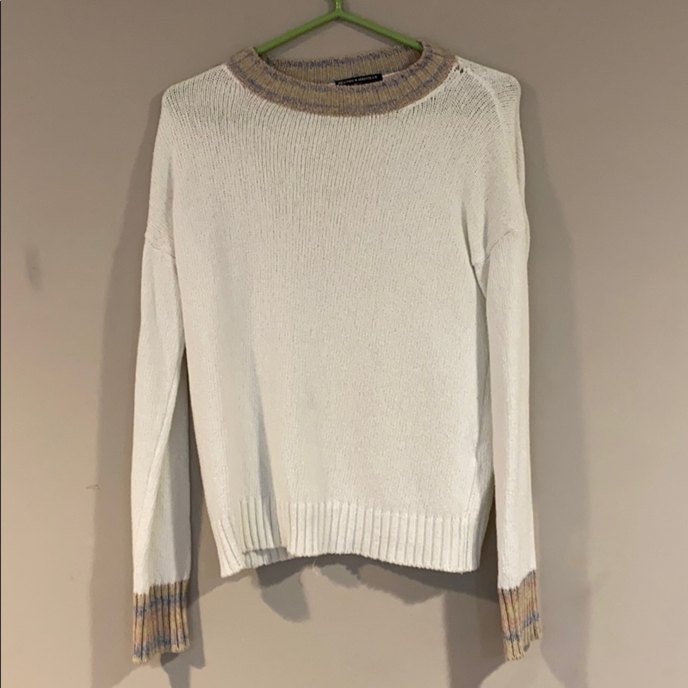 Brandy Melville Sweater